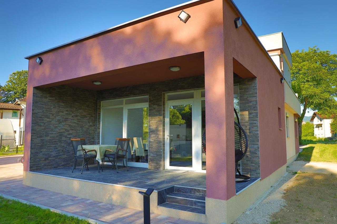 Apartment Vila Tara Bihac Luaran gambar