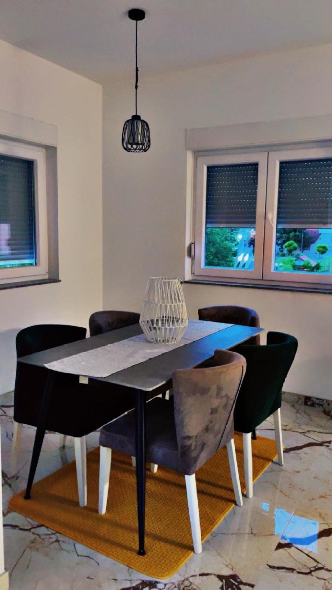 Apartment Vila Tara Bihac Luaran gambar