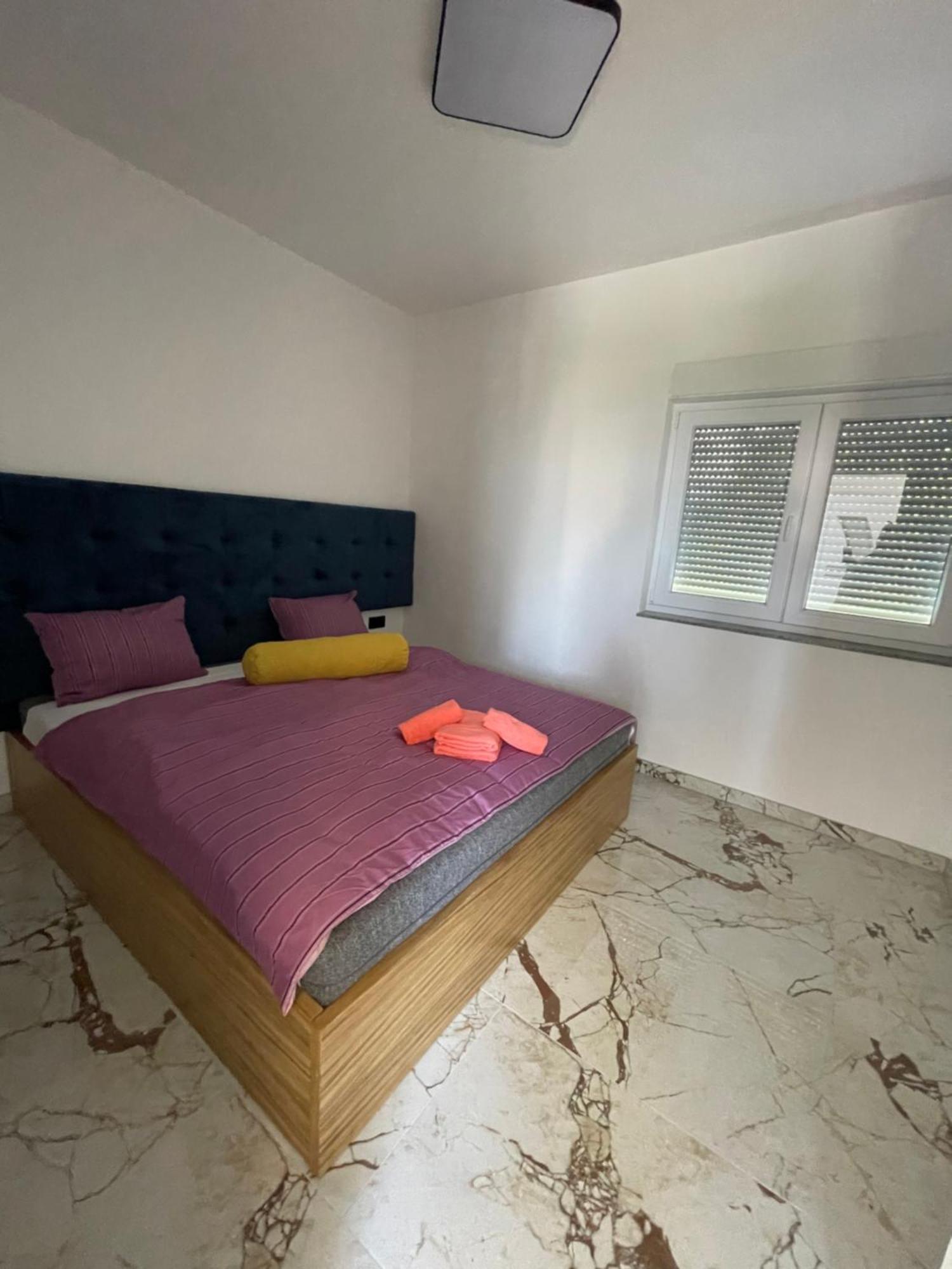 Apartment Vila Tara Bihac Luaran gambar